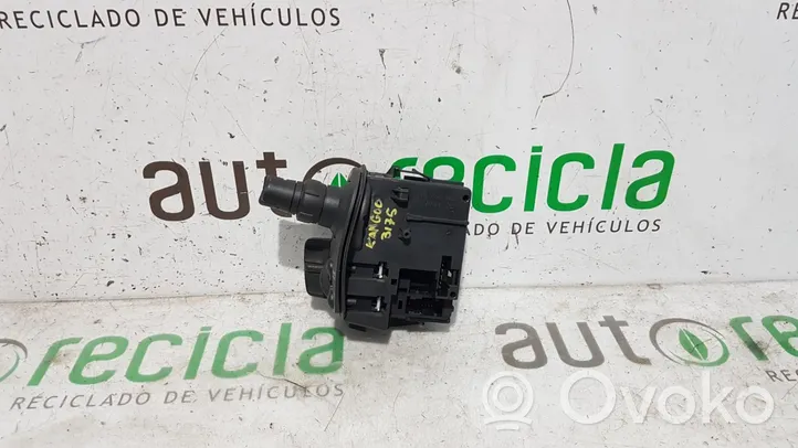 Renault Kangoo I Commodo de clignotant 88103009200