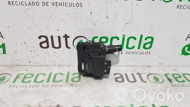 Renault Kangoo I Commodo de clignotant 88103009200