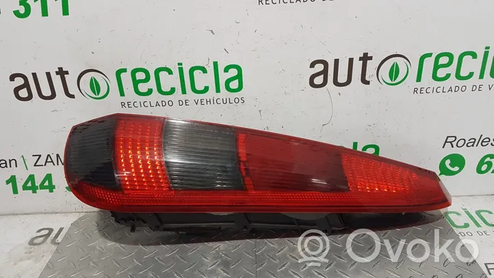 Ford Fiesta Luci posteriori 2S6113N004