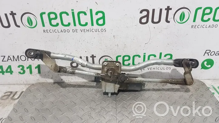 Alfa Romeo Giulia Front wiper blade arm 390243019