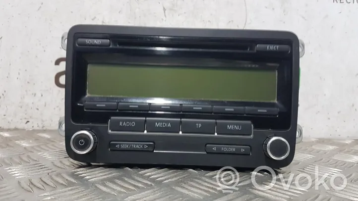 Volkswagen PASSAT Radio/CD/DVD/GPS-pääyksikkö 1K0035186