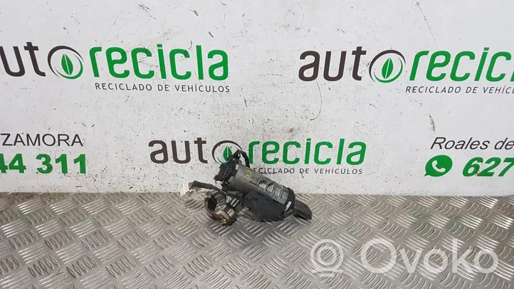 Toyota Avensis T220 Virtalukko 8978005021