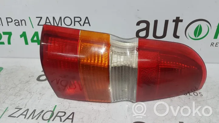 Ford Escort Lampa tylna 