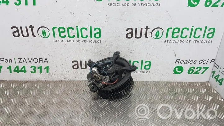 Mercedes-Benz E W210 Motorino attuatore ricircolo aria dell’A/C 2108206210