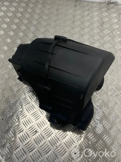 Audi A8 S8 D4 4H Scatola del filtro dell’aria 4H0133824