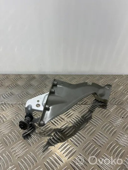 Audi A6 C7 Supporto di montaggio del parafango 4G0821136A