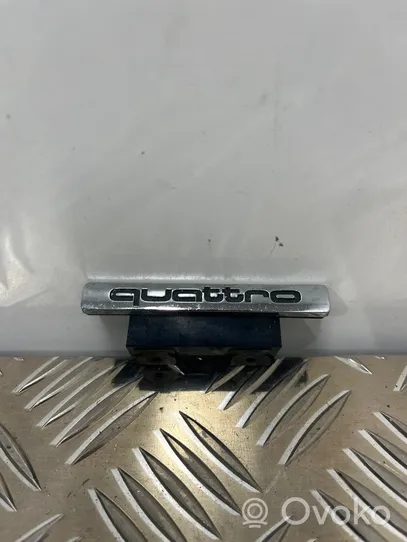 Audi A8 S8 D4 4H Other badges/marks 4H0853736