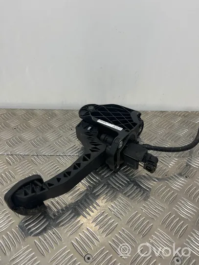 Volkswagen Eos Clutch pedal 1K1721059ER