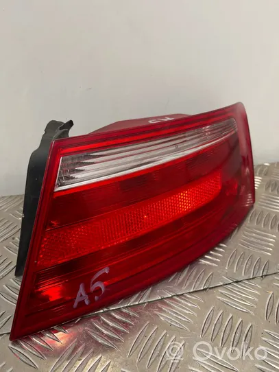 Audi A5 8T 8F Lampa tylna 8T0945096