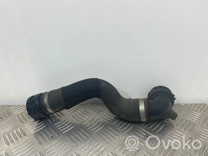 Audi Q5 SQ5 Tuyau de liquide de refroidissement moteur 8R0121049M