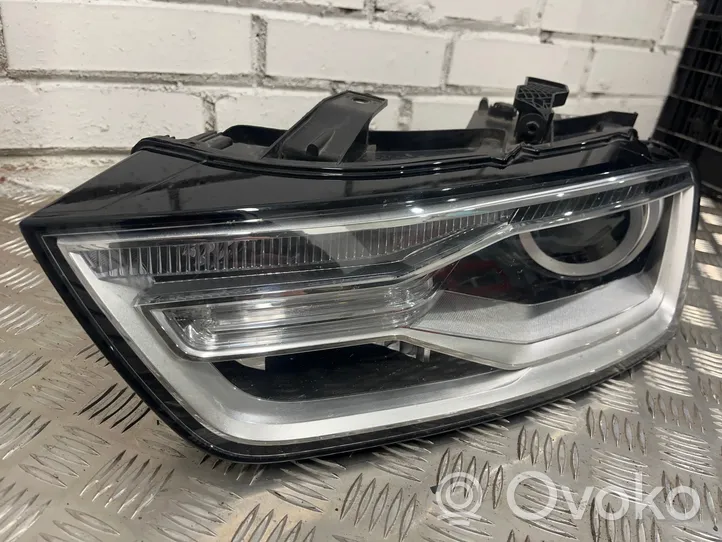 Audi Q3 8U Headlight/headlamp 8U0941043C