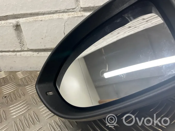 Volkswagen Golf VIII Front door electric wing mirror 10B857501N