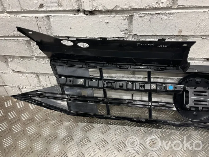 Volkswagen Tiguan Grille inférieure de pare-chocs avant 5NN853655D