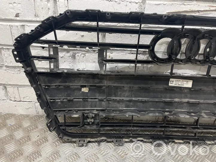 Audi A6 S6 C8 4K Grotelės priekinės 4K0853651C