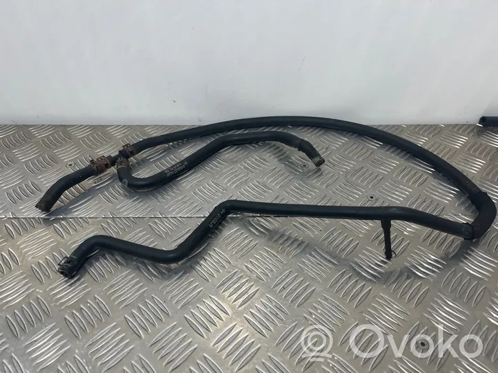 Audi Q7 4L Engine coolant pipe/hose 7L8122447K