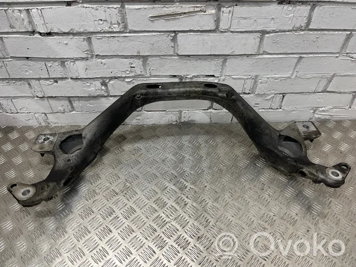 Audi Q7 4L Sottotelaio anteriore 7P0199207