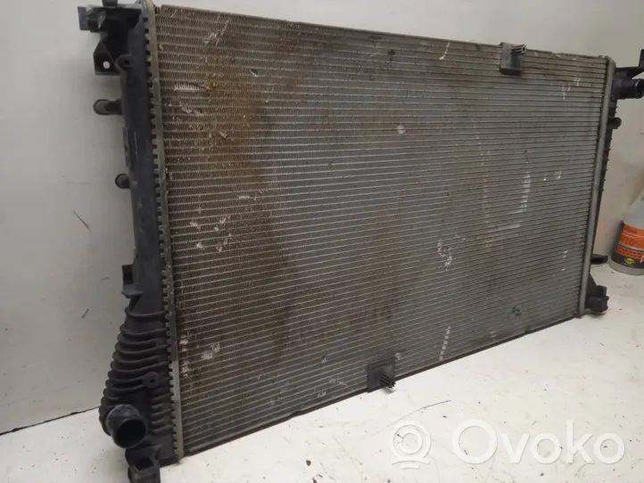 Renault Trafic I Radiateur de refroidissement 8200465488C