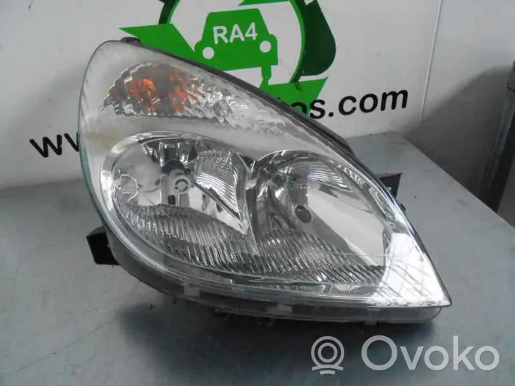 Citroen C5 Lampa przednia 89005175