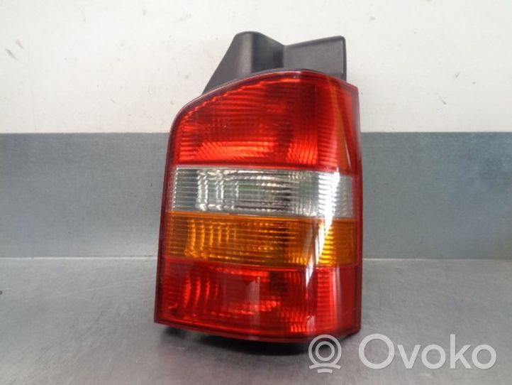 Volkswagen Transporter - Caravelle T5 Lampa tylna 7H0945096D