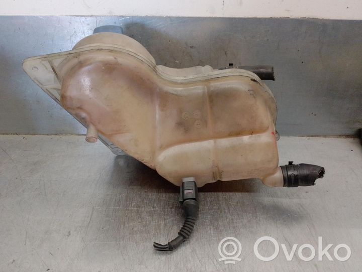 Chrysler Grand Voyager IV Vase d'expansion / réservoir de liquide de refroidissement 8D0121403L