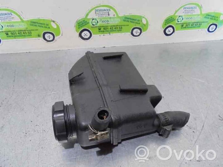 Volvo 850 Depósito/tanque del líquido de la dirección hidráulica 8631059