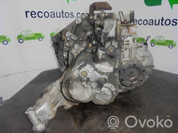 Alfa Romeo 156 Mechaninė 5 pavarų dėžė 0381373