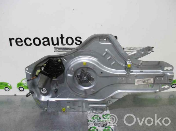 Hyundai Elantra Alzacristalli della portiera anteriore con motorino 824702D062AX