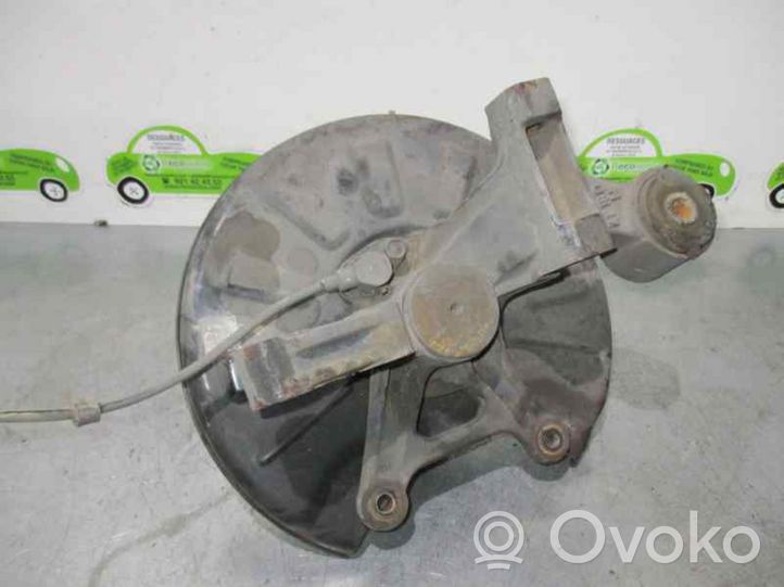 Hyundai Elantra Fuso a snodo con mozzo ruota posteriore 527602D105