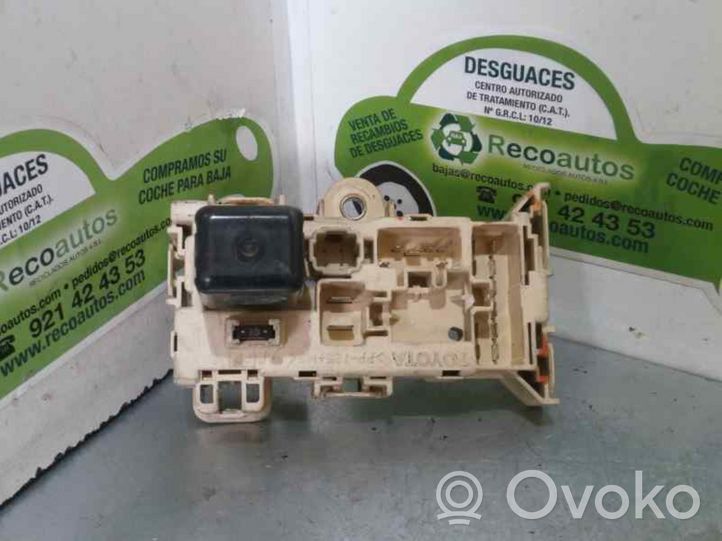 Toyota RAV 4 (XA10) Sulakemoduuli 1018546C4