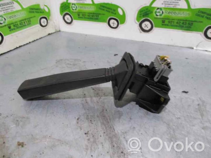 Volvo S70  V70  V70 XC Commodo d'essuie-glace 3523207