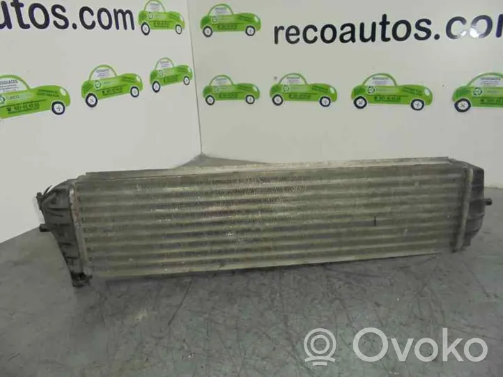 BMW 7 E38 Radiatore intercooler 2245512