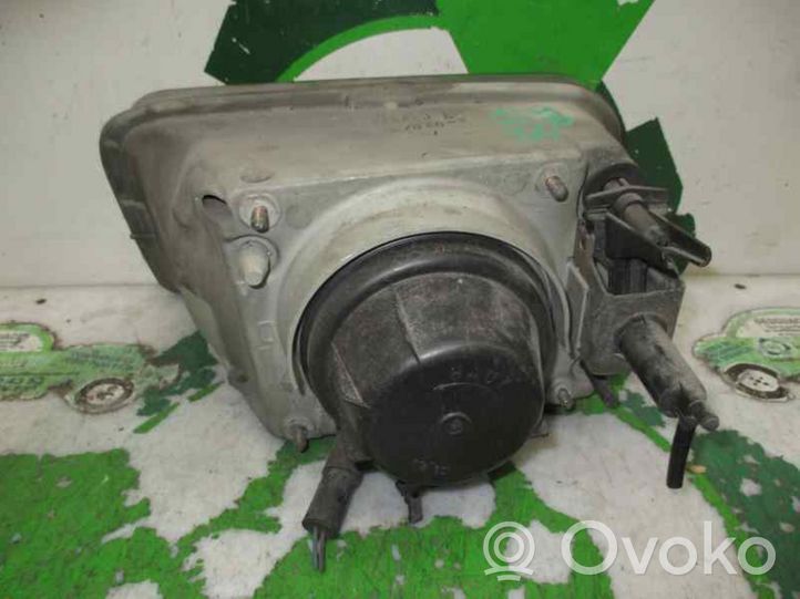 Renault Express Lampa przednia 7700811984