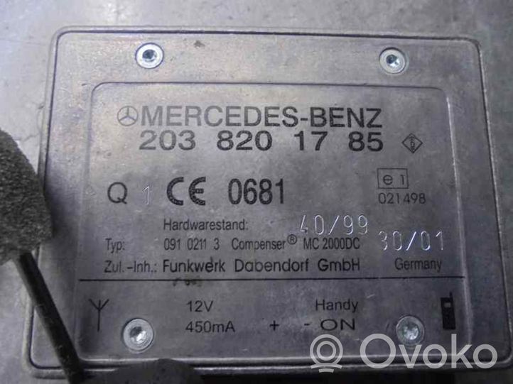 Mercedes-Benz C W203 Amplificateur de son 2038201785