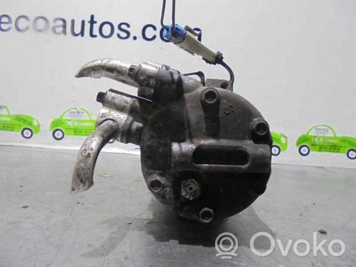 Opel Combo C Ilmastointilaitteen kompressorin pumppu (A/C) 13106850