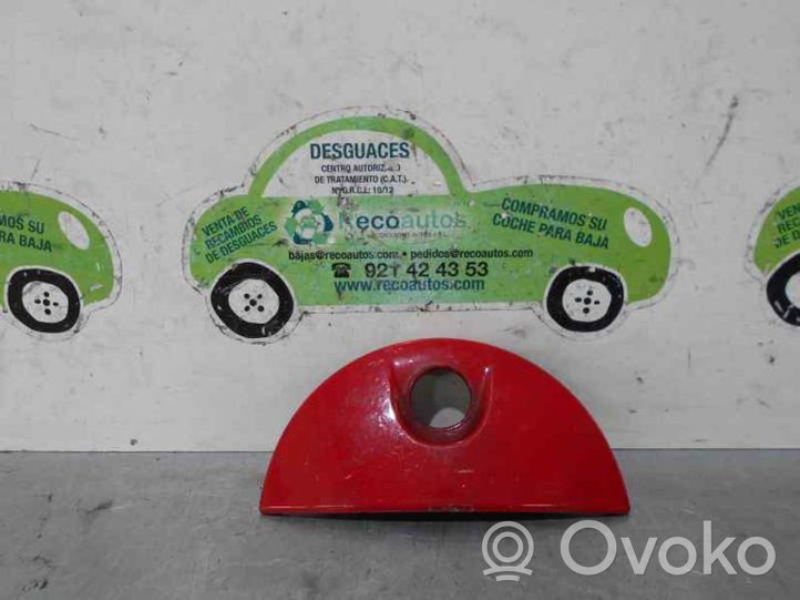 Opel Corsa C Takaluukun/tavaratilan kahva 93389325