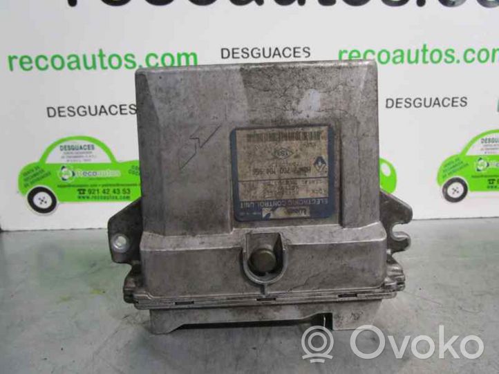 Renault Kangoo III Sterownik / Moduł ECU 7700104956