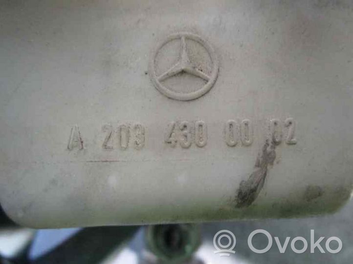 Mercedes-Benz CLK A209 C209 Pääjarrusylinteri A2034300002