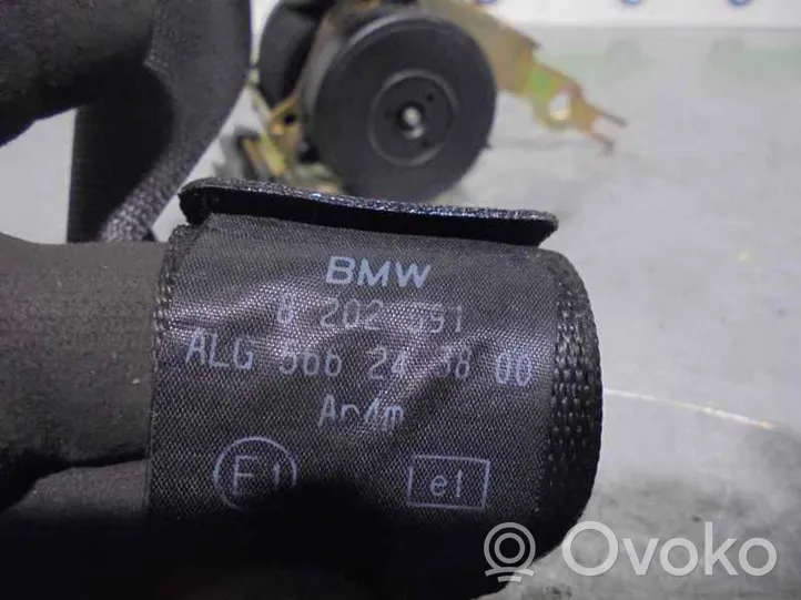 BMW 3 E36 Takaistuimen turvavyö 72118202591