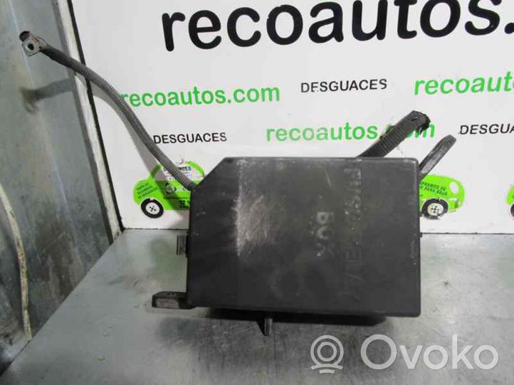 Hyundai Elantra Module de fusibles 913102D161