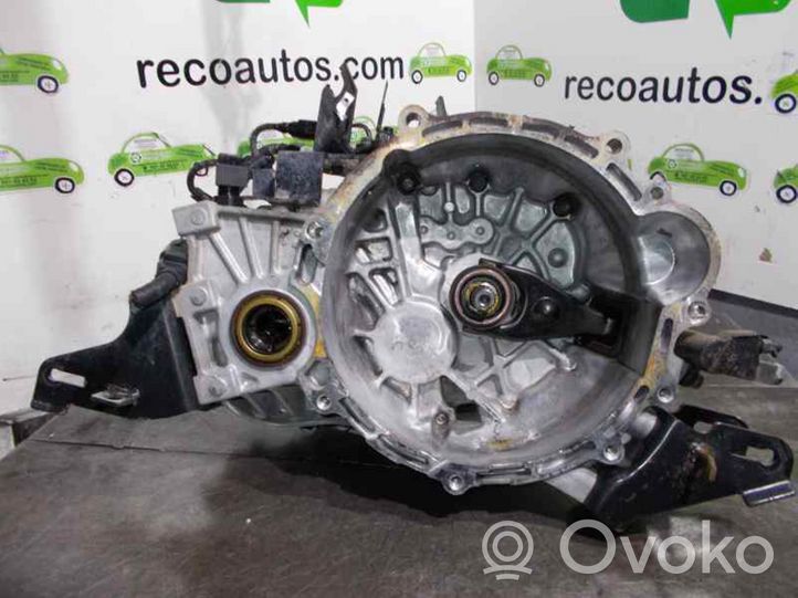 KIA Cerato Scatola del cambio manuale a 5 velocità P51767