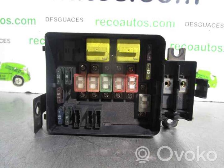 Rover Rover Module de fusibles YQE102030