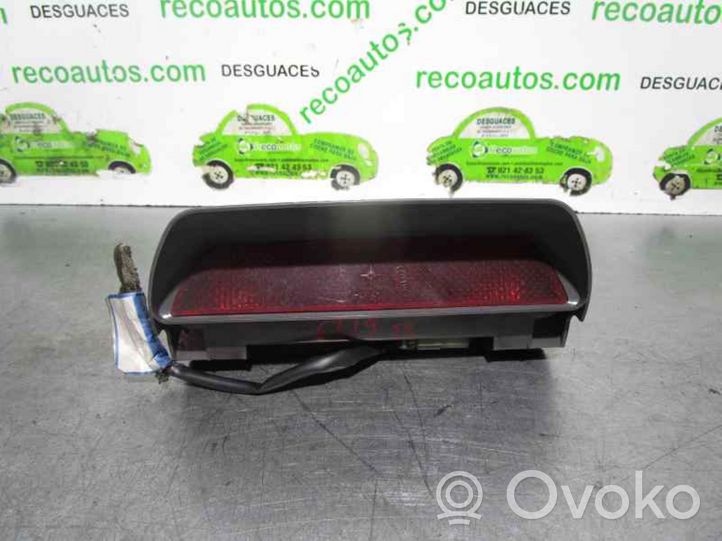 Nissan Serena Luce d’arresto centrale/supplementare 265907C001