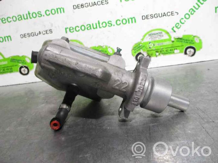 Renault Kangoo III Główny cylinder hamulca 7700417826