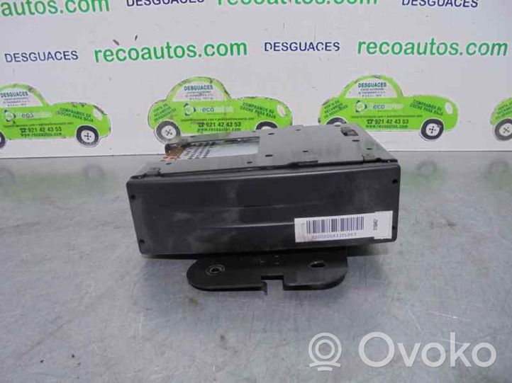 Opel Combo C Radio/CD/DVD/GPS-pääyksikkö 8200205833