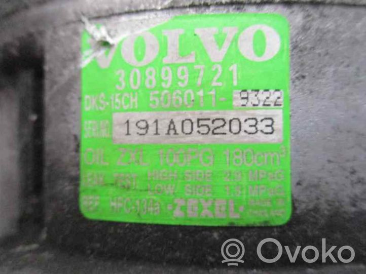 Volvo S40, V40 Ilmastointilaitteen kompressorin pumppu (A/C) 870858