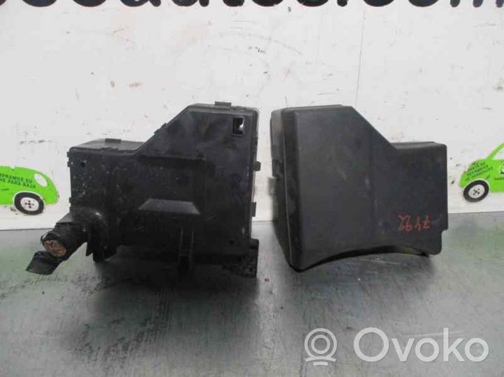 Volvo S40, V40 Module de fusibles 3063378