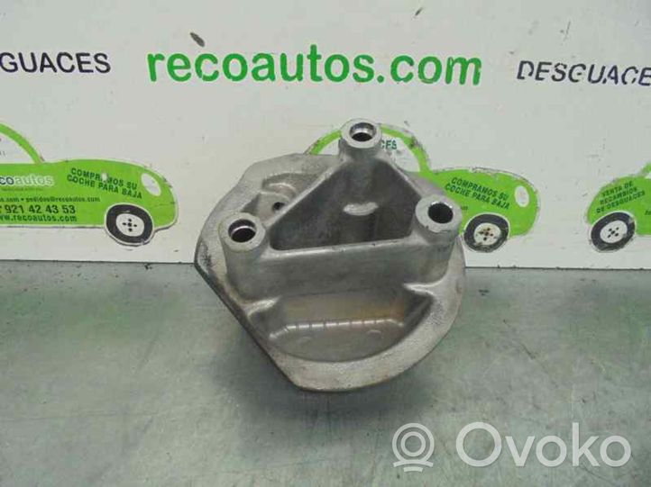 Peugeot 206 CC Supporto di montaggio del motore 9638557080