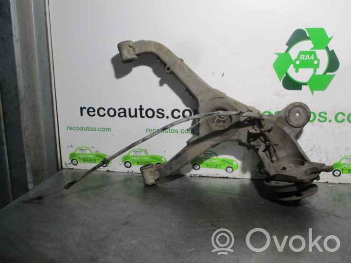 Mercedes-Benz Vito Viano W638 Fuso a snodo con mozzo ruota posteriore 6383521404