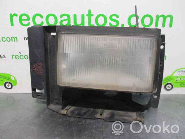 Ford Explorer Lampa przednia F17B13A045AAP