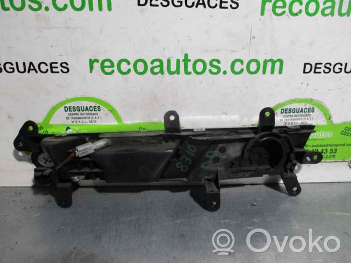 Audi A6 Allroad C6 Poignée inférieure de porte avant 4F0837020B